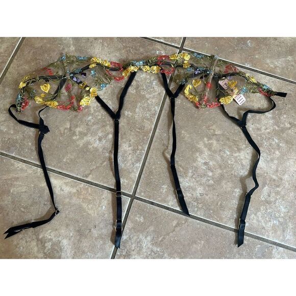 VICTORIA SECRET Dream Angels Floral Embroidered Garter Belt Multicolor XS/S**NWT - Picture 1 of 5